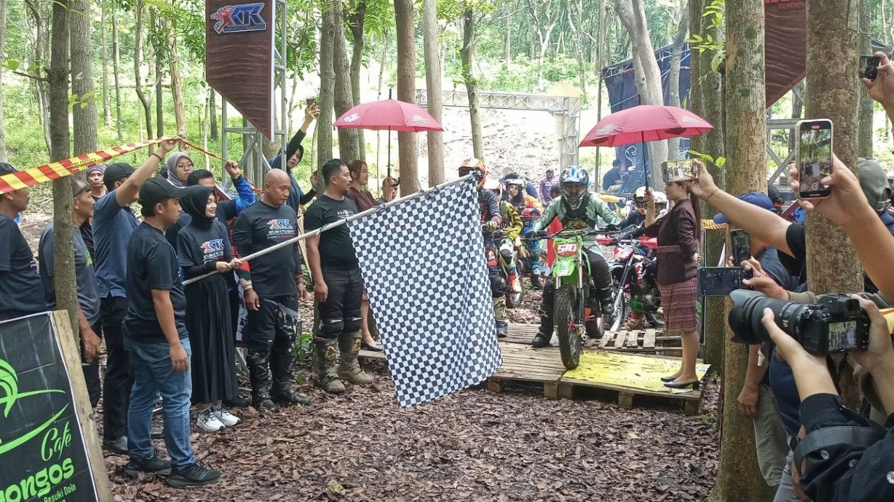 Para riders yang beradu di ajang KTK Kediri Raya. (Foto: Yanuar Dedy/jatimnow.com)