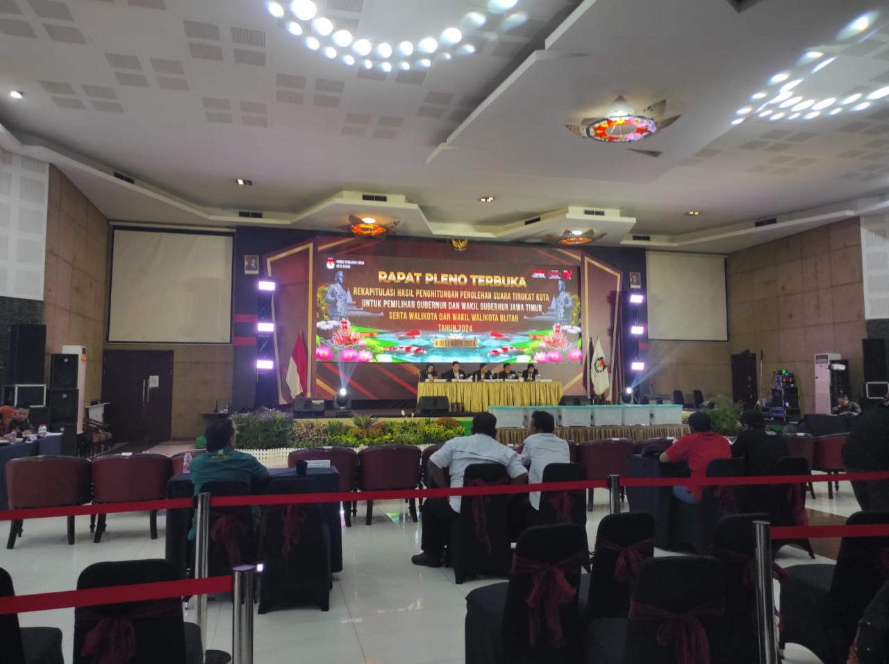 Hasil Rekap Kota Blitar, Calon PDIP Tumbang di Kandang Banteng