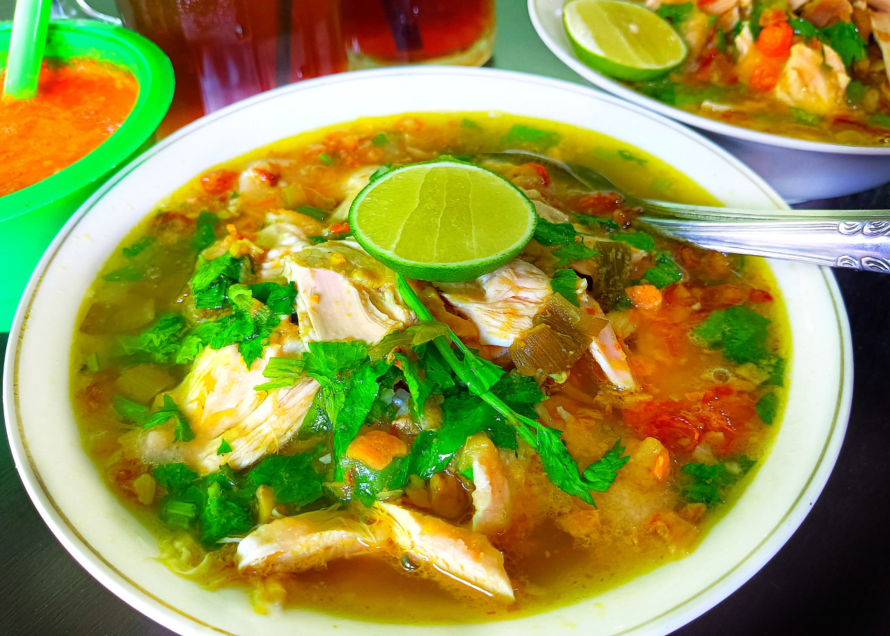 Soto ayam kampung Pak Narko (Ahaddini/jatimnow.com)