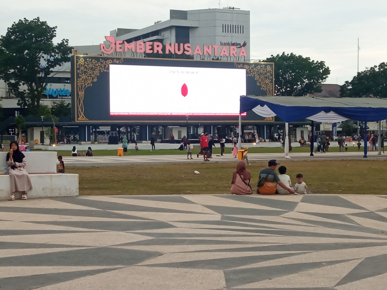 Alun-Alun Jember (Foto: Sugianto/jatimnow.com)