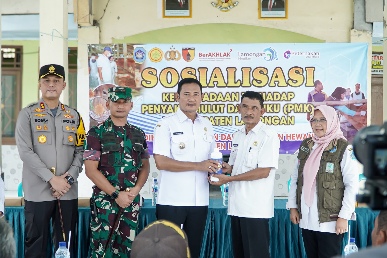 Komitmen Penanganan PMK di Lamongan, Masifkan Vaksinasi