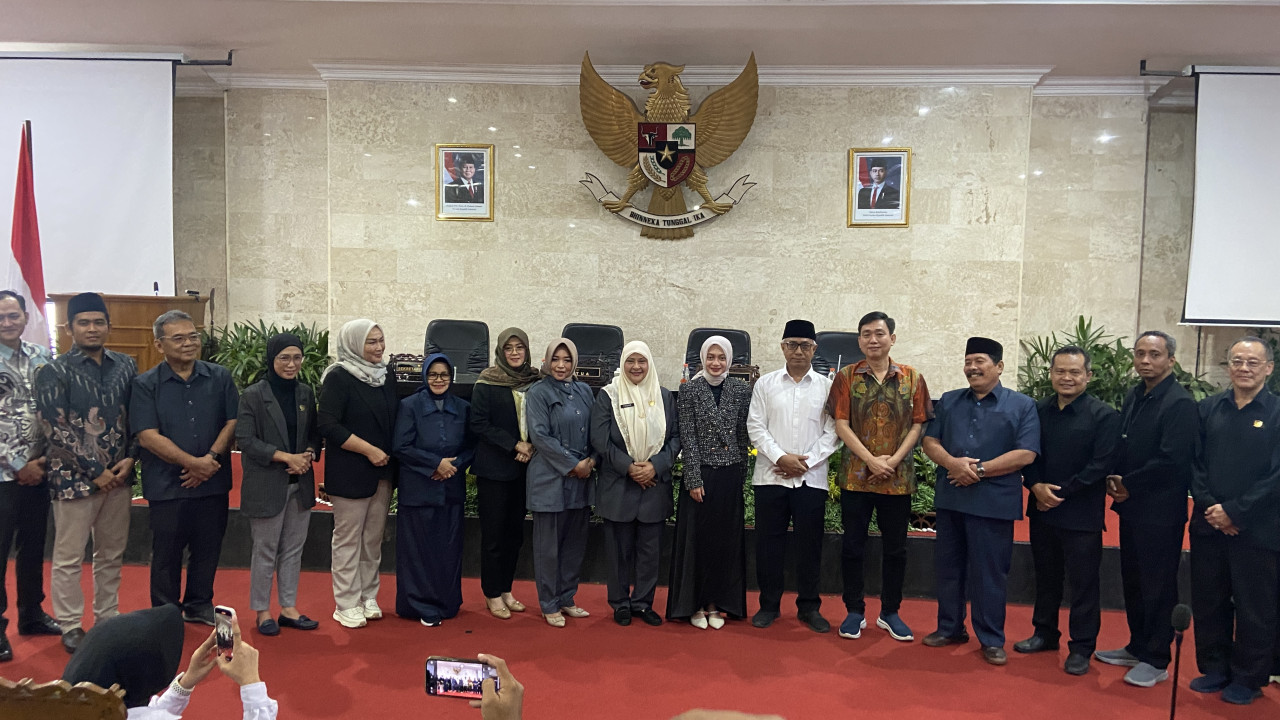 DPRD Tetapkan Wali Kota dan Wakil Wali Kota Kediri Terpilih, Segera Bersurat ke Kemendagri