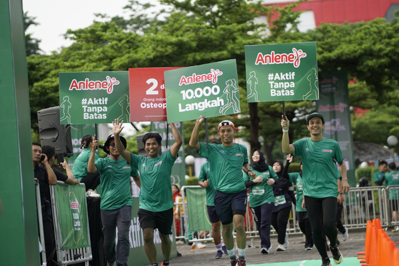 Gerakan 10.000 langkah di Surabaya (foto: Budi for jatimnow.com)