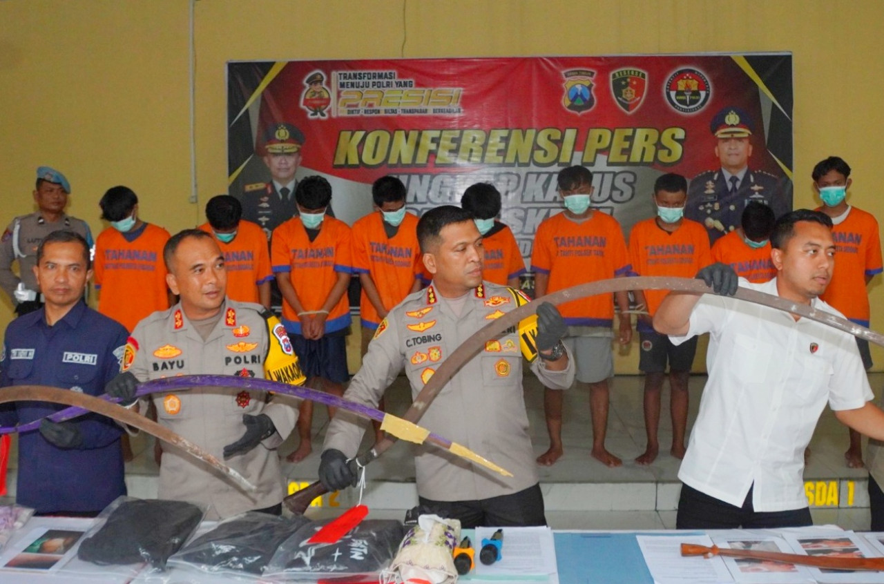 Gerombolan Pemuda Bersenjata Tajam di Sidoarjo Diringkus Polisi
