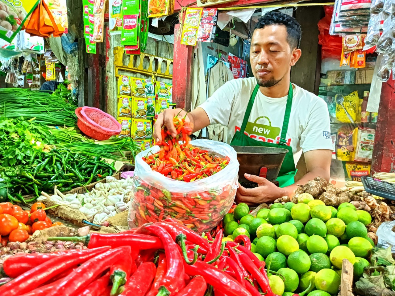 Harga Cabai Rawit di Pasar Larangan Sidoarjo Tembus Rp110 Ribu Per Kilogram