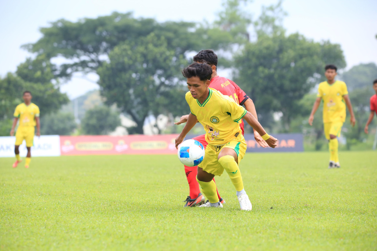 Pemain Perseta 1970 saat melawan AC Majapahit. (Foto: Perseta 1970 for jatimnow.com)