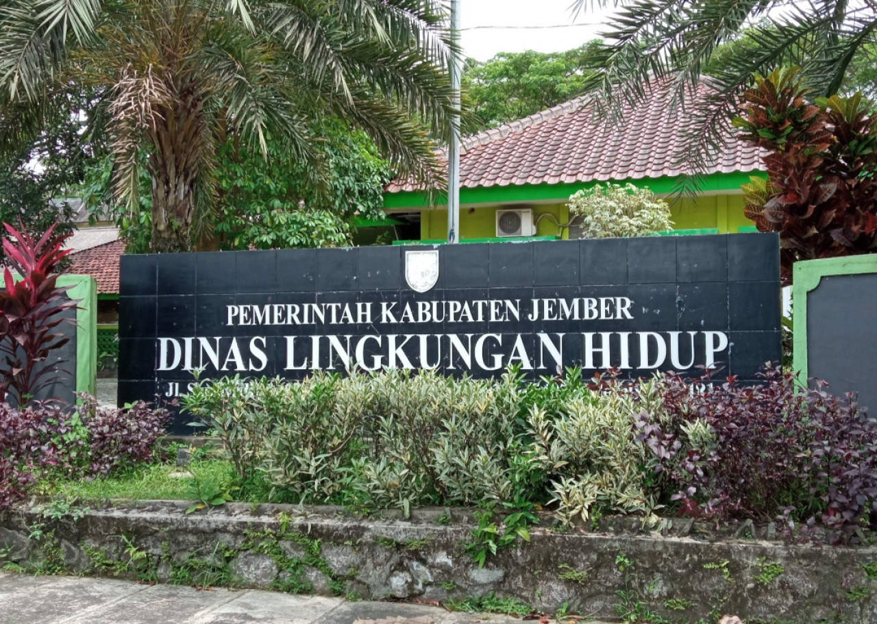 Dinas Lingkungan Hidup (DLH) Kabupaten Jember. (Foto: Sugianto/jatimnow.com)to