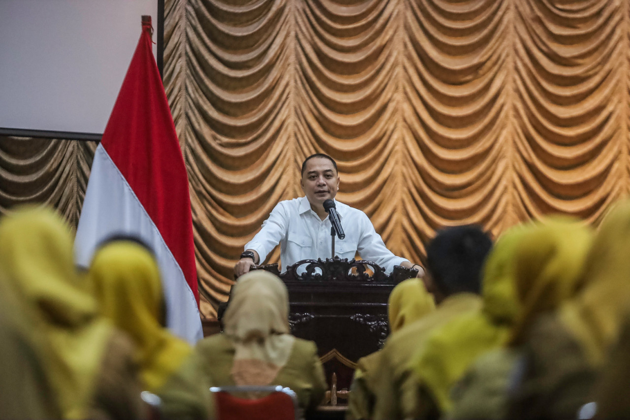 Eri Cahyadi dihadapan para ASN Pemkot Surabaya (foto: Pemkot Surabaya for jatimnow.com)