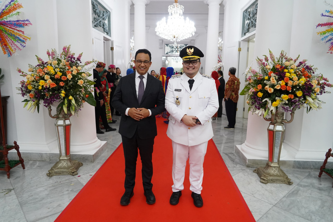 Anies Baswedan dan Mas Dhito usai pelantikan. (Foto: Pemkab Kediri/jatimnow.com)