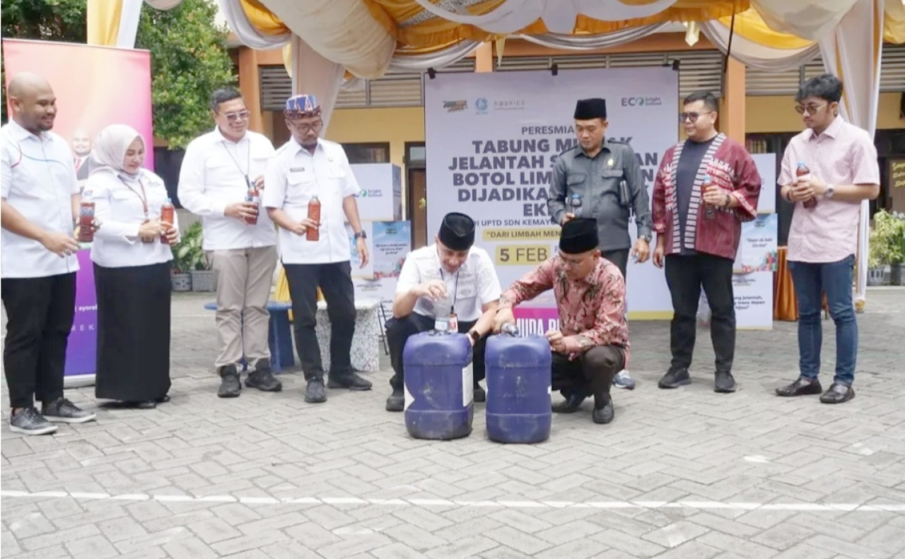 Gerakan menabung minyak jelantah (dok. Kominfo Bangkalan for jatimnow.com)