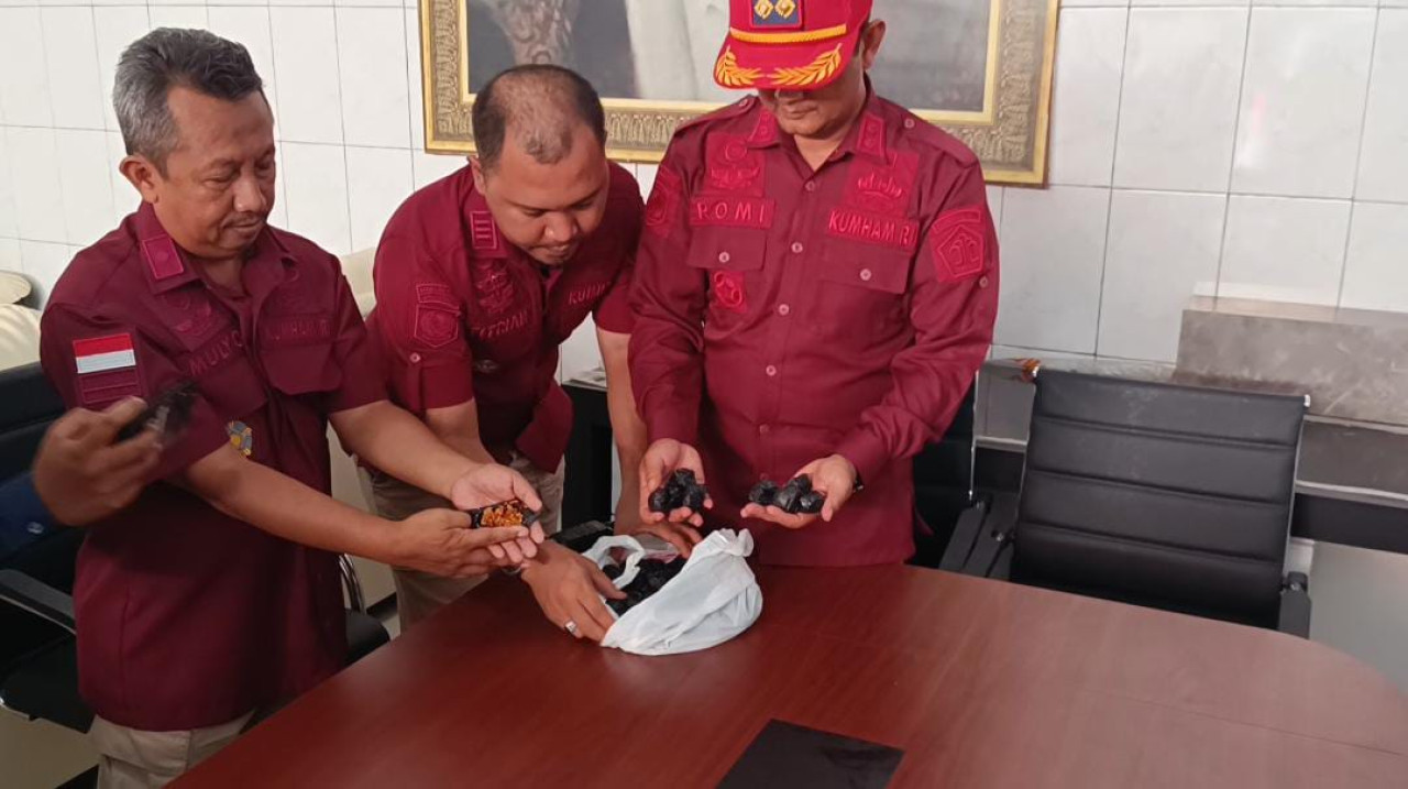 Lapas Blitar Gagalkan Penyelundupan Pil Dobel L, Modusnya Dicampur Lauk