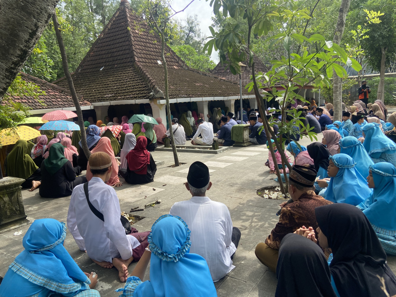 Makam Batoro Katong di Ponorogo Dipadati Peziarah jelang Ramadan