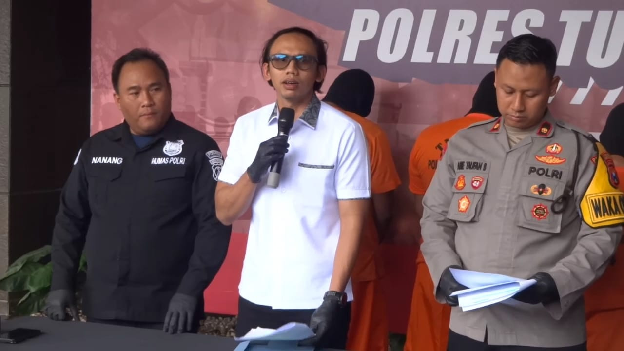 Kasatreskrim Polres Tulungagung, AKP Ryo Pradana. (Foto: Bramanta Pamungkas/jatimnow.com)