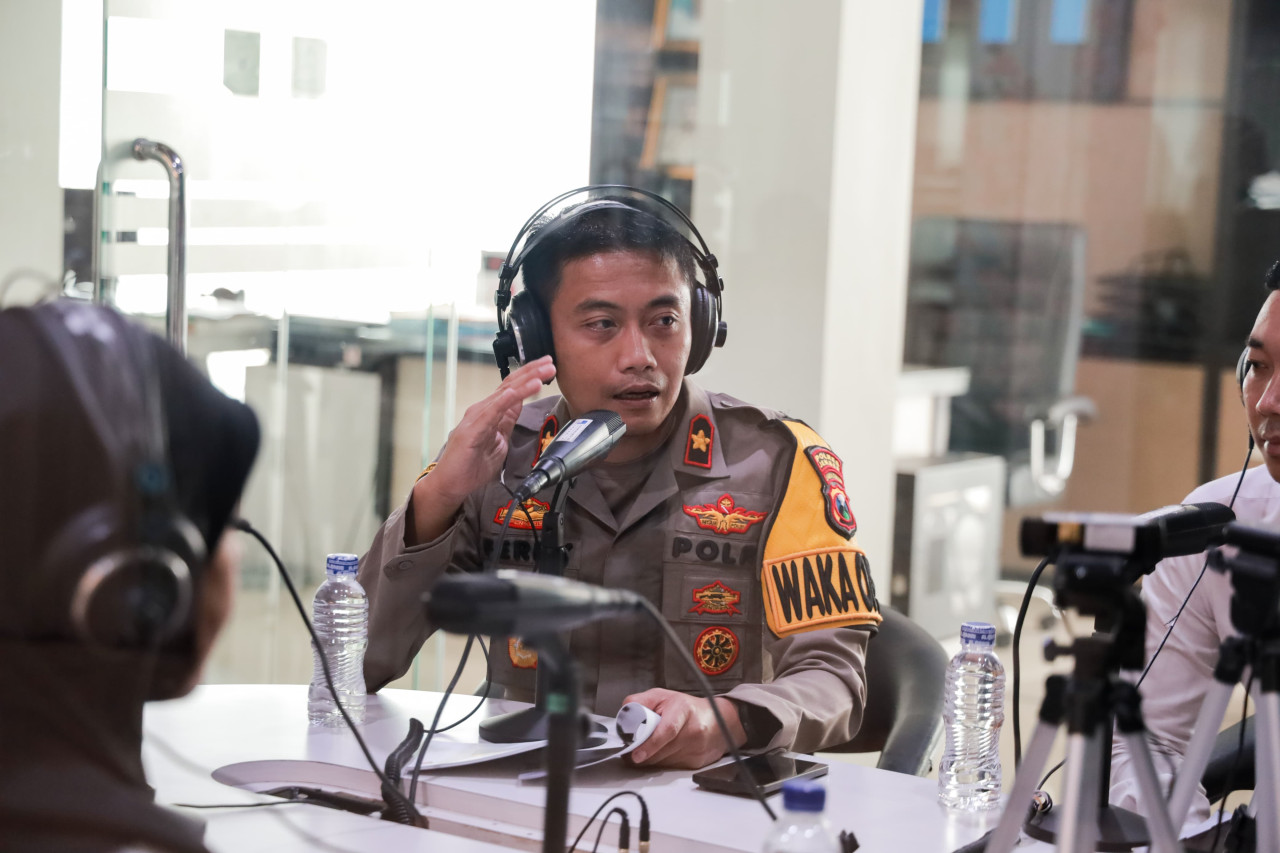 Wakapolres Jember ikuti dialog (Foto: Humas Polres for jatimnow.com)