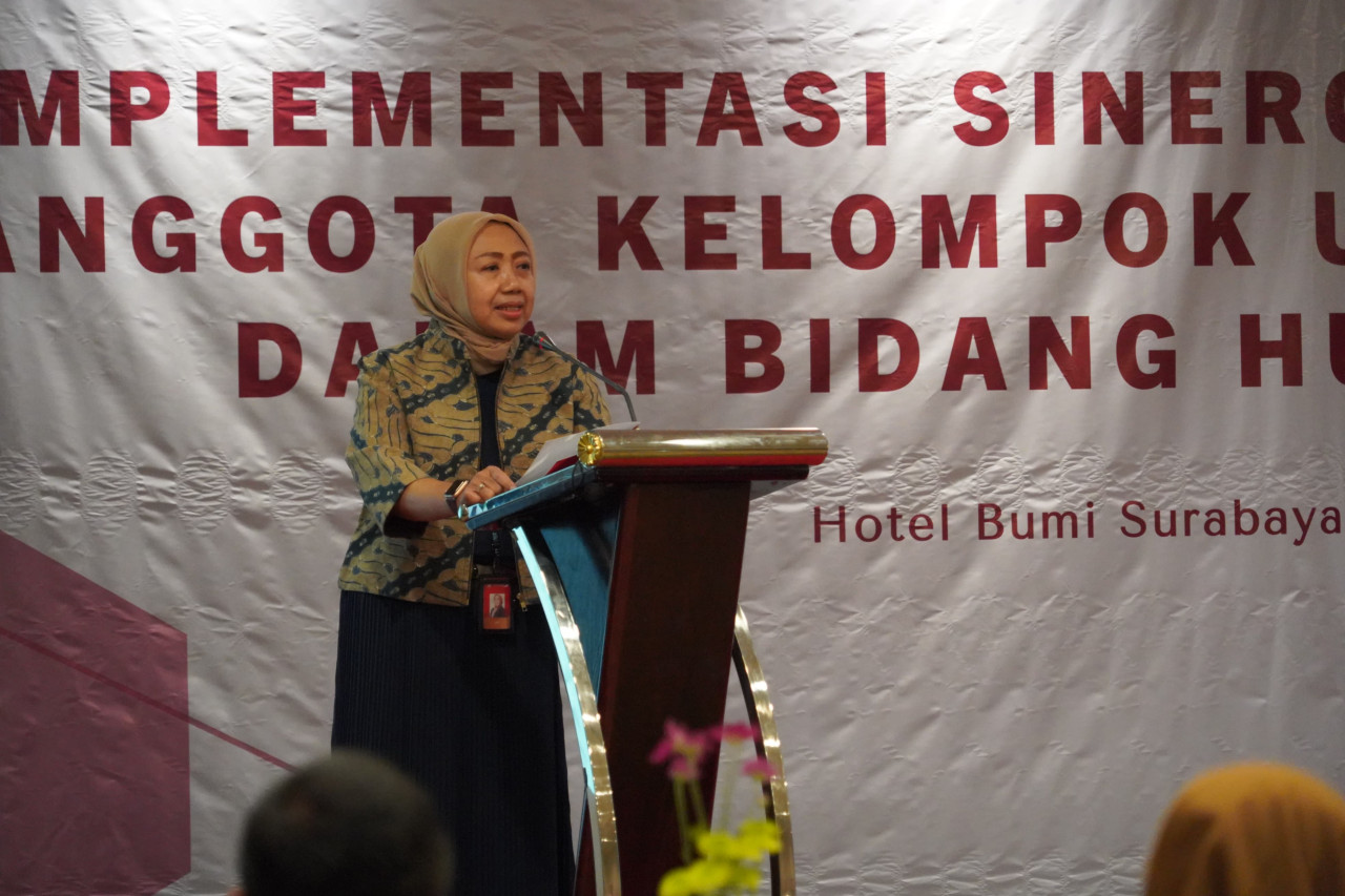 Vice President Human Capital bankjatim sebagai salah satu pemateri (foto: Bank Jatim for jatimnow.com)