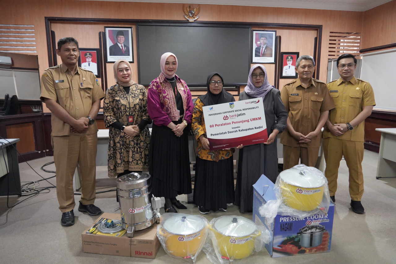 Tingkatkan Kesejahteraan Masyarakat, Bank Jatim Salurkan CSR Ke Pemkab Kediri