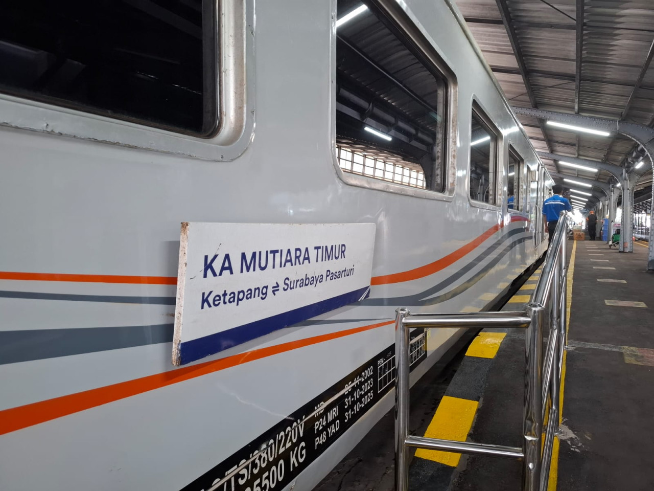 Kereta api Mutiara Timu akan beroperasi 21-31 Maret 2025. (Foto: Humas Daop 9 Jember)