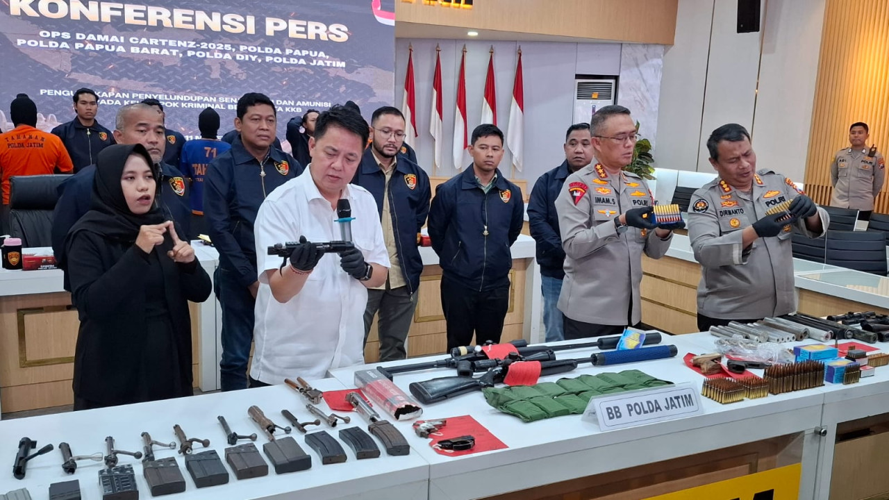 Barang bukti senjata api yang di produksi (foto: Humas Polda Jatim for jatimnow.com)