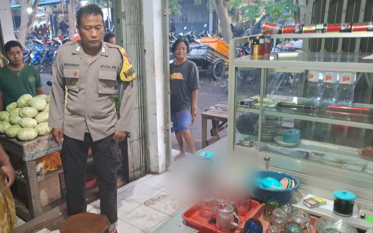 Lokasi pembacokan di warung kopi Pasar Kencong Jember (Foto: Ulum/jatimnow.com)