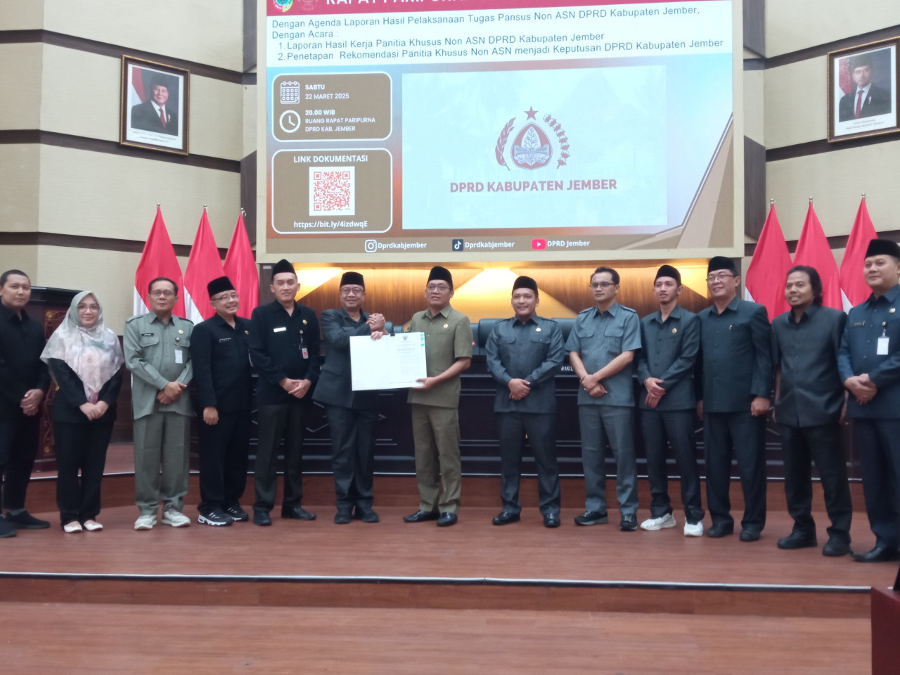 Paripurna Laporan dan Penetapan Rekomendasi Pansus Non-ASN DPRD Jember. (Foto: Sugianto/jatimnow.com)