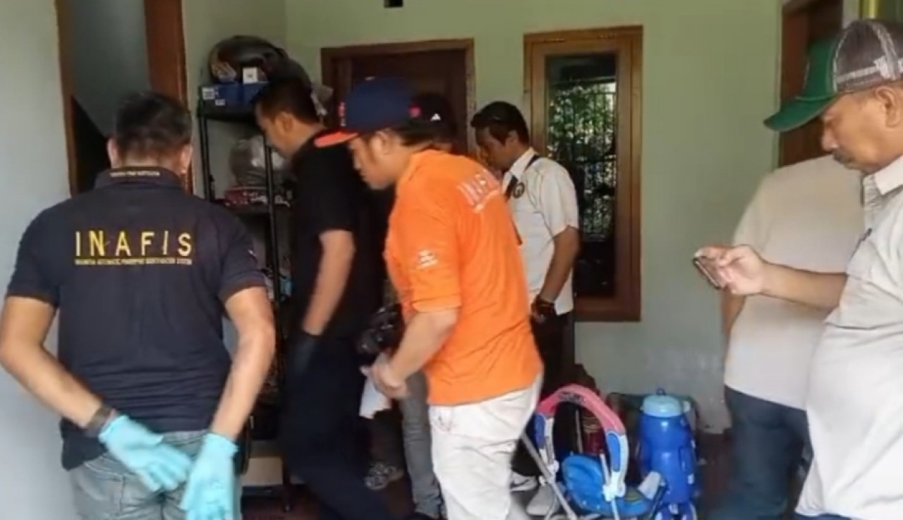 Polisi Dalami Peluru Nyasar Timpa Nenek di Jember