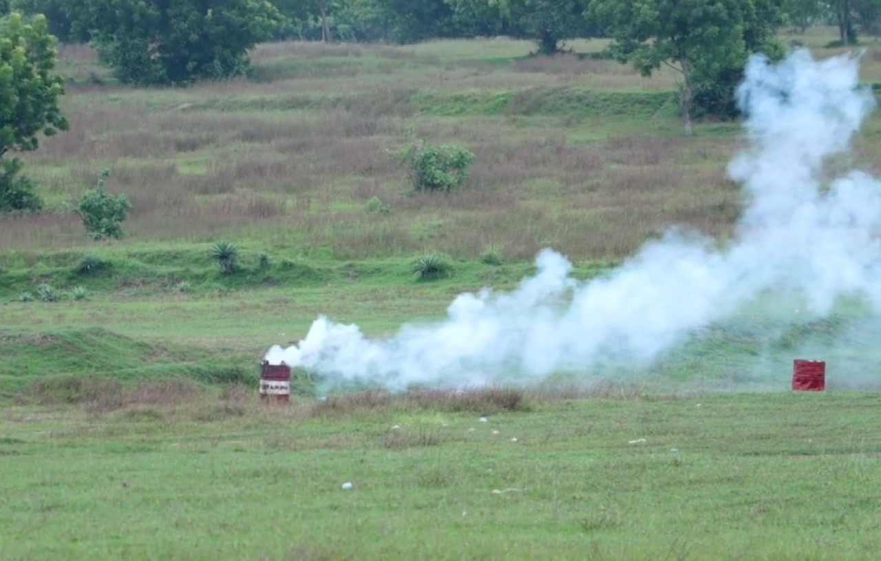 Pemusnahan petasan oleh Polres Bangkalan. (Foto: Fathor Rahman/jatimnow.com)