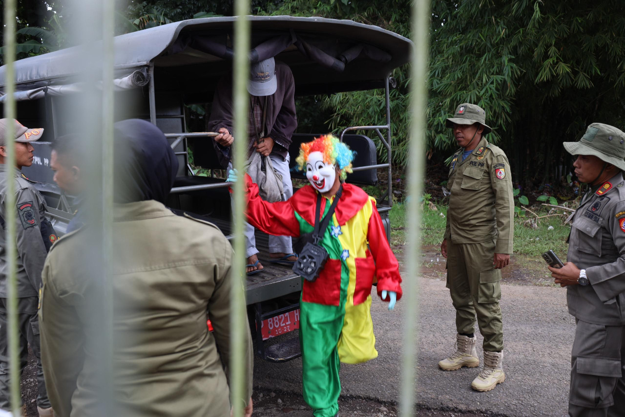 Beberapa pengamen dan Pengemis diamankan Satpol PP. (Foto: Satpol PP Jember/jatimnow.com)