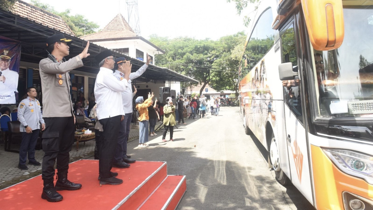 Pemberangkatan balik gratis Kota Kediri. (Foto: Pemkot Kediri/jatimnow.com)