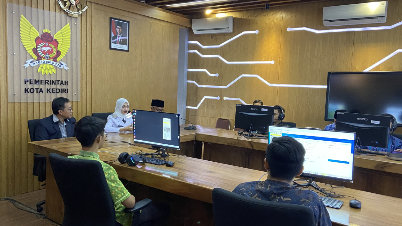 Pemkot Kediri Simulasikan Call Center Lapor Mbak Wali 112, Cek Kesigapan Operator