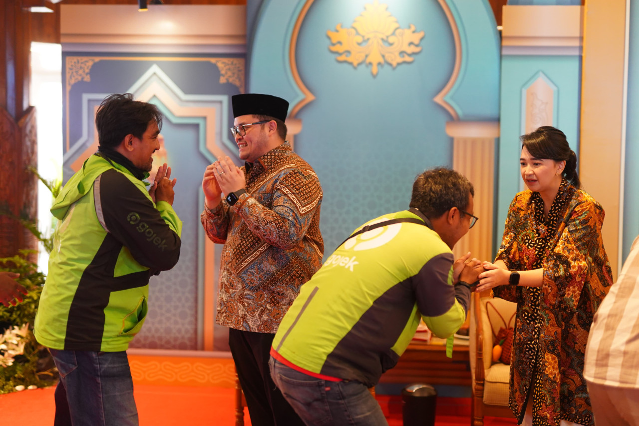Suasana halal bihalal bersama Bupati Kediri Hanindhito Himawan Pramana di Pendopo Panjalu Jayati. (Foto: Pemkab Kediri/jatimnow.com)