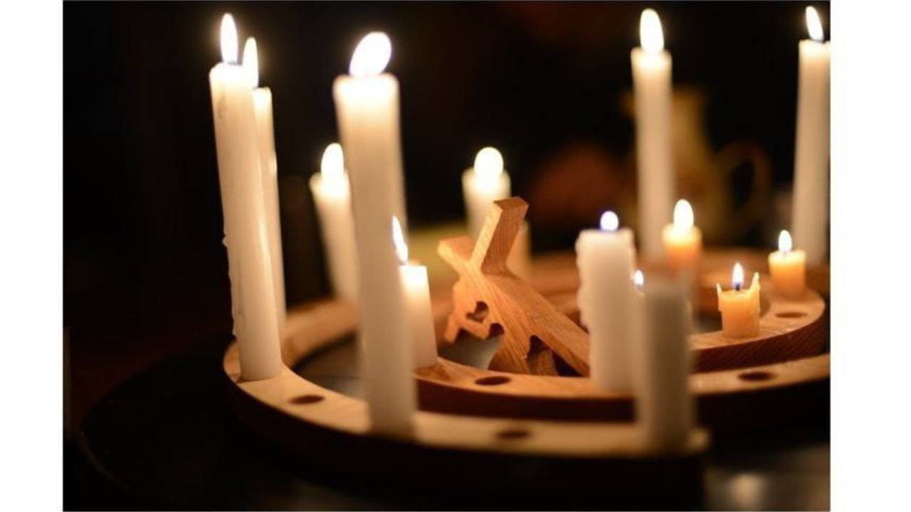 Ilustrasi Peringatan Malam Paskah. (Foto: pinterest.com)