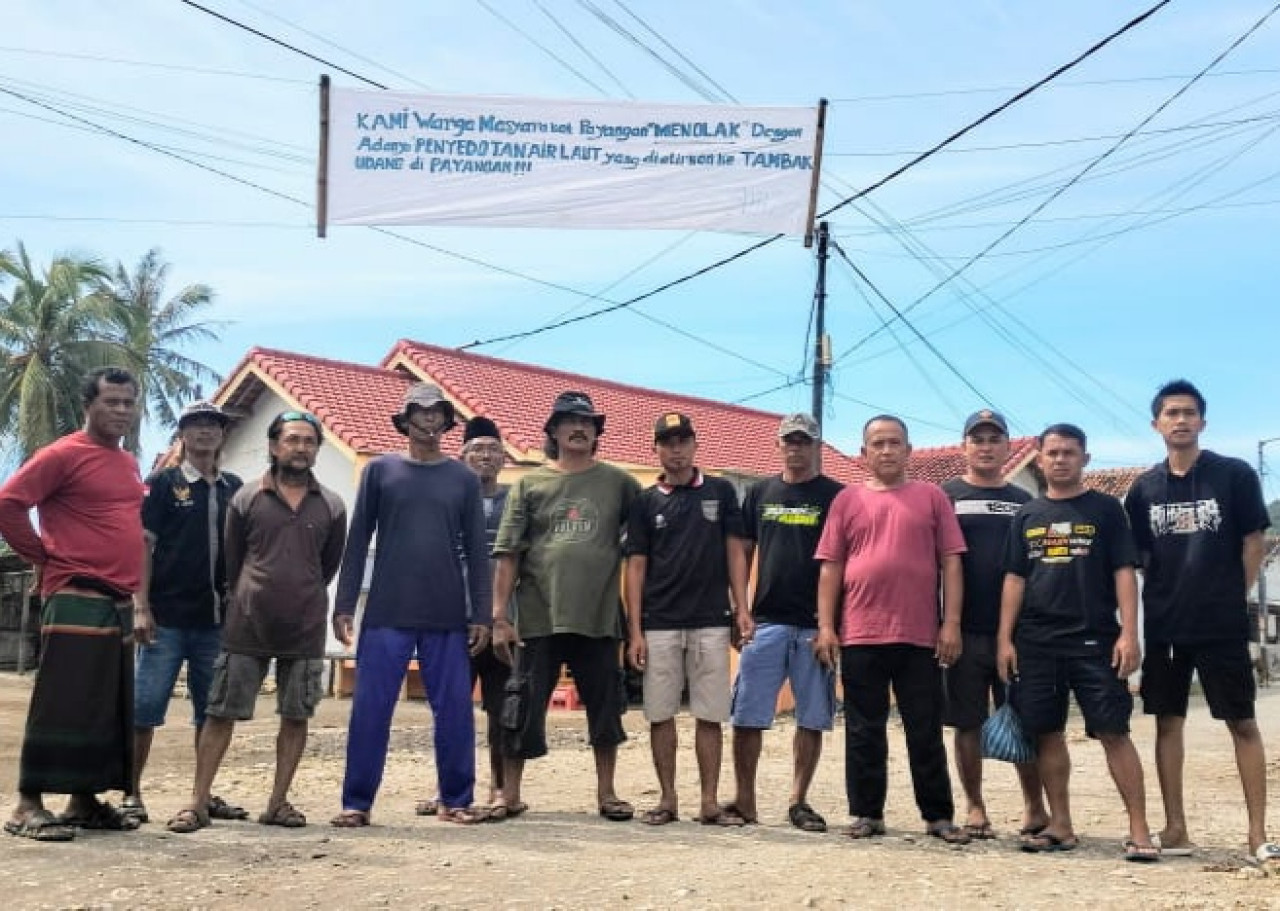 Warga Payangan Jember Tolak Penyedotan Air Laut untuk Tambak Udang