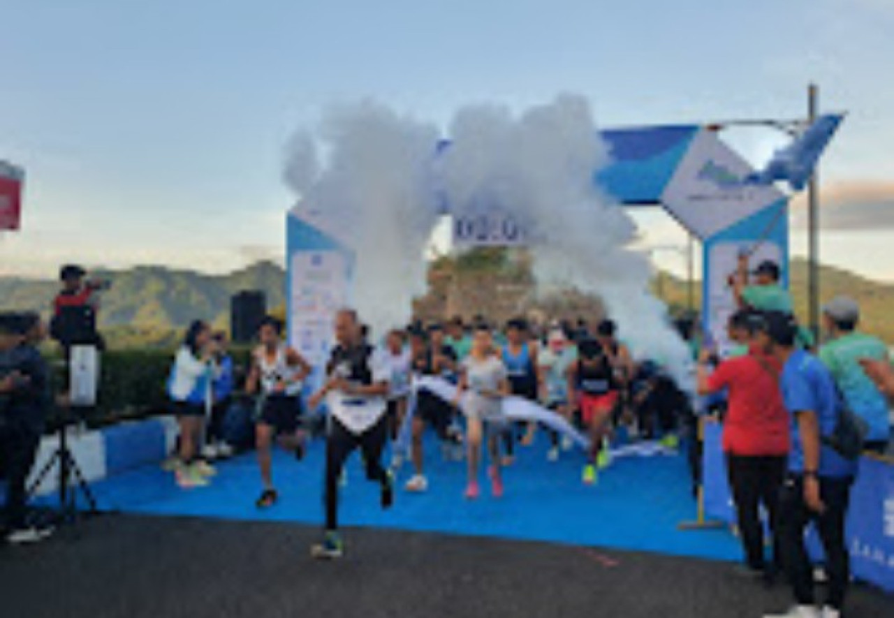 Ribuan pelari ikuti event Wonorejo Run Challenge 2025. (Foto: Bramanta Pamungkas/jatimnow.com)