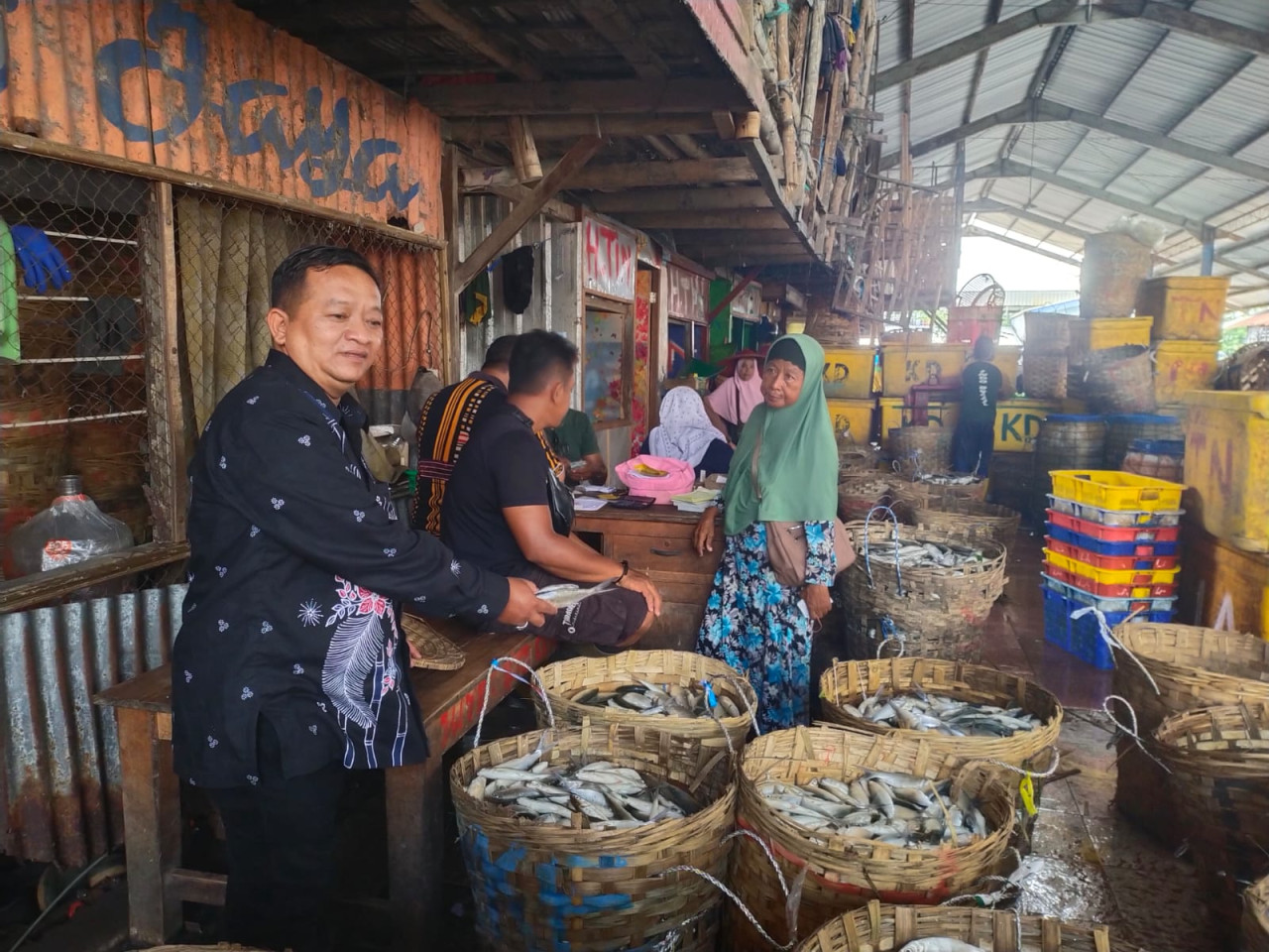 Pasokan Ikan di Lamongan Melimpah, Harga Jual Anjlok