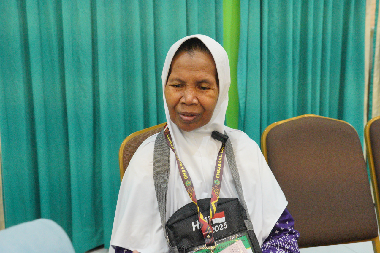 Kisah Bu Diyem, 55 Tahun Mendorong Gerobak Jamu hingga Baitullah