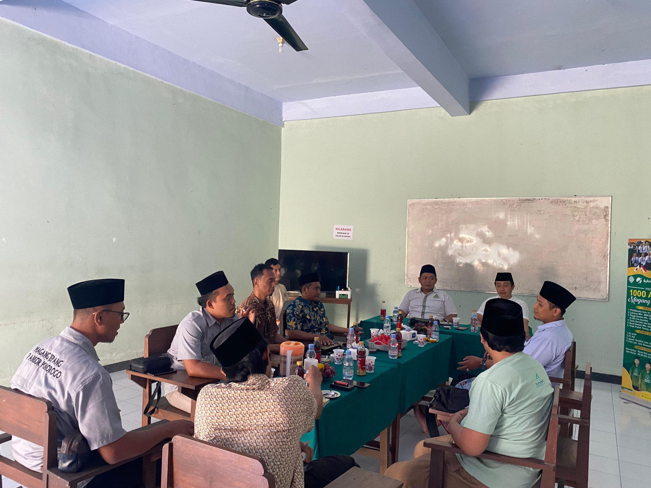 Raker pembahasan persiapan seleksi program magang Jepang PW GP Ansor Jatim (foto: Bramanta Pamungkas/jatimnow.com)