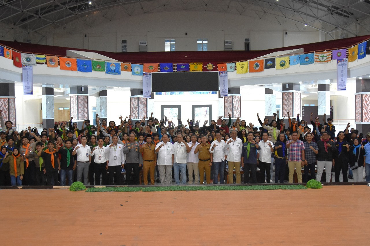 Mapala Palmstar UIN KHAS Jember saat mengikuti TWKM di Untad Palu. (Foto: Humas UIN/jatimnow.com)