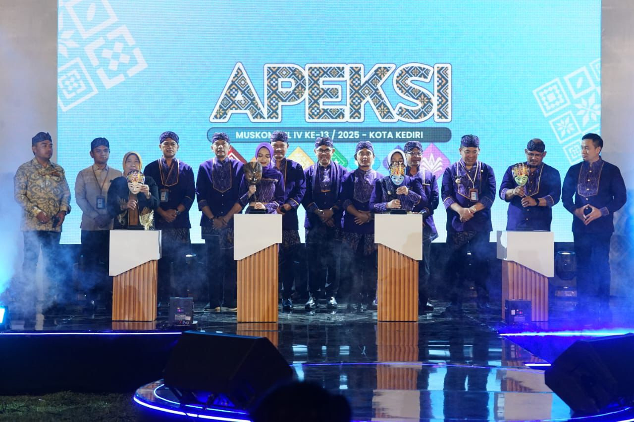 Foto: Pembukaan gala dinner APEKSI di Kota Kediri (Prokopim Kota Kediri/jatimnow.com)