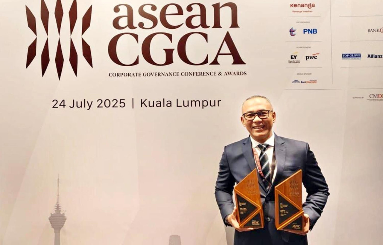 Direktur Manajemen Risiko PGN, Arief Kurnia Risdianto, menunjukkan diajang ASEAN Corporate Governance Conference & Awards 2025 (ASEAN CGCA 2025) di Kuala Lumpur. Foto: PGN for JatimNow.com