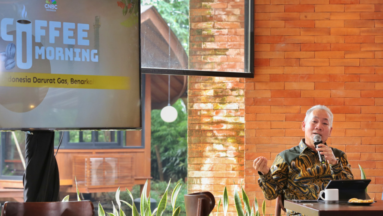 Direktur Utama PGN, Arief S. Handoko, dalam diskusi Coffee Morning. Foto: PGN for jatimnow.com