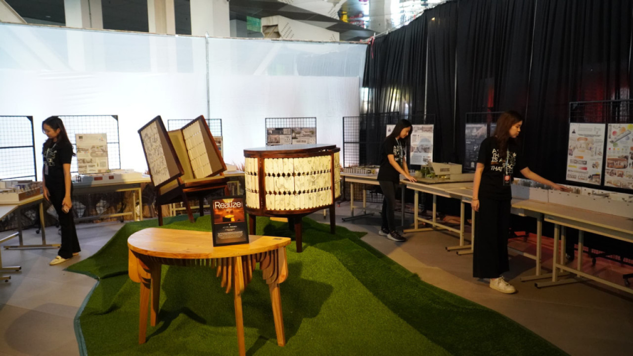 Pameran tugas akhir "INDEX" di Petra Christian University (PCU), Surabaya, yang berlangsung dari 31 Juli hingga 3 Agustus 2025. (Foto: Humas PCU for JatimNow.com)