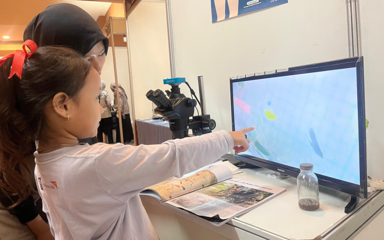 ECOTON Edukasi Bahaya Mikroplastik pada Anak di Hari Anak Nasional 2025