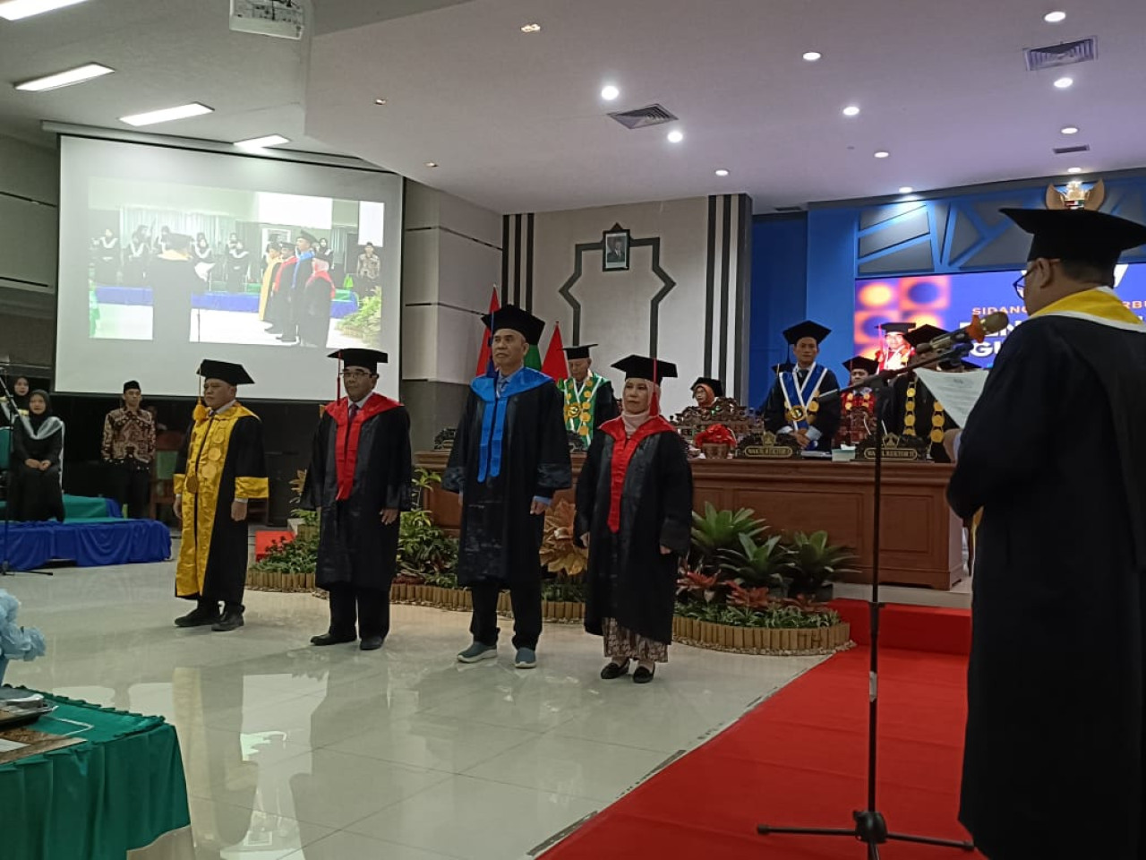 Empat guru hesar UIN KHAS Jember dikukuhkan. (Foto: Sugianto/jatimnow.com)