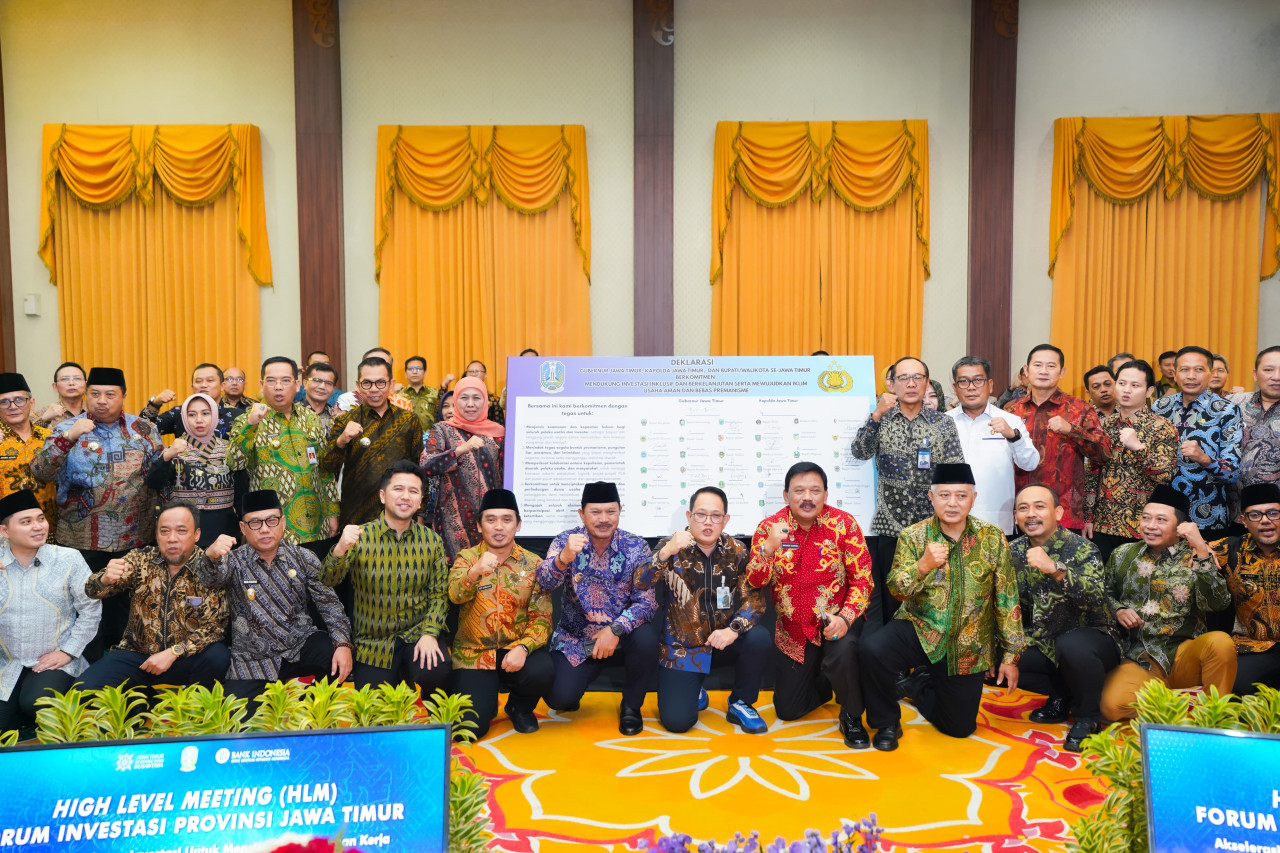 Gubernur Khofifah kumpulkan bupati dan walikota se-Jatim di Grahadi (foto: Humas Pemprov Jatim for jatimnow.com)