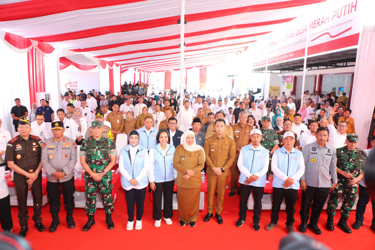Khofifah memimpin peresmian Kopdes di Jatim (foto: Humas Pemprov Jatim for jatimnow.com)