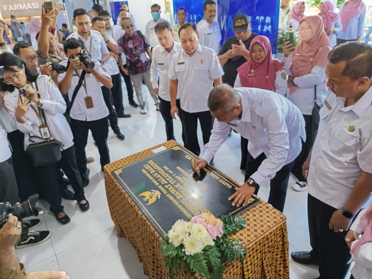 Foto: Peresmian gedung baru RSUD dr Iskak Tulungagung. (Bramanta Pamungkas/jatimnow.com)