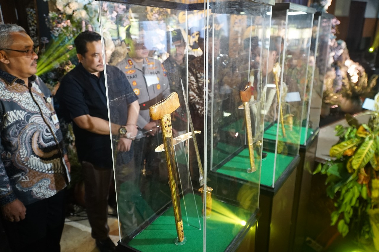 Foto : Keris milik Fadli Zon yang dipamerkan (Bramanta Pamungkas/ jatimnow.com)