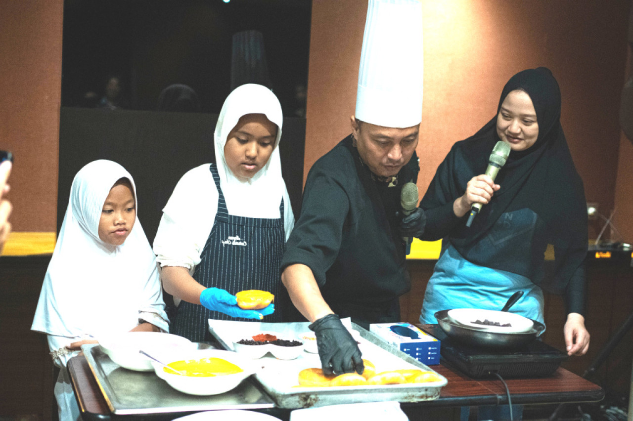 Asiknya Liburan Edukatif Anak Panti Asuhan di Surabaya