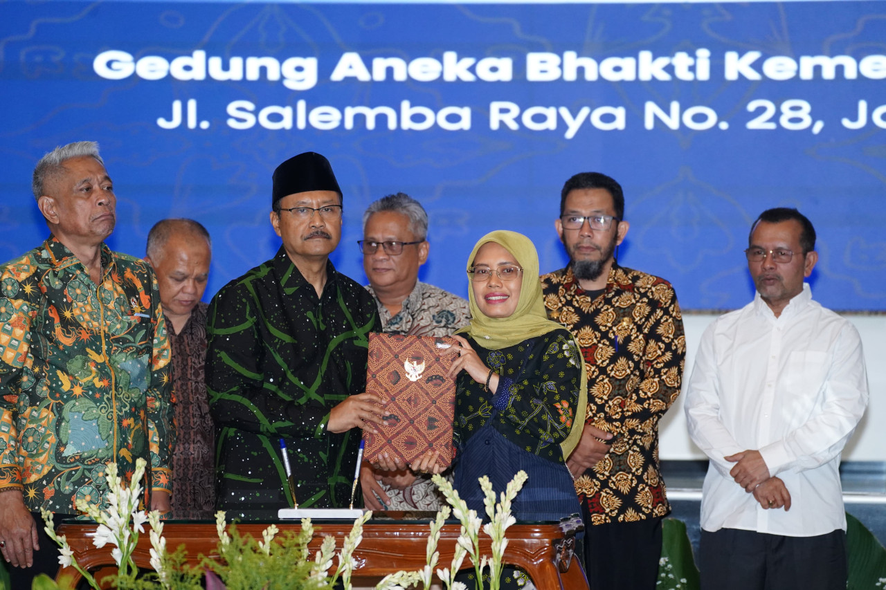 Pemkab Kediri Tanda Tangani Perjanjian Pinjam Pakai Aset untuk Sekolah Rakyat