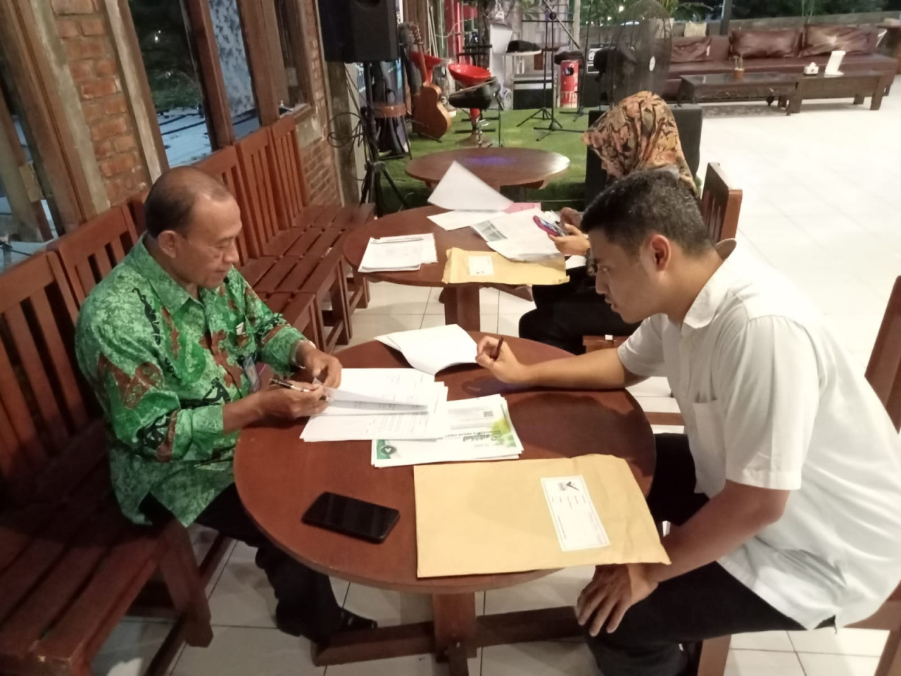 Foto: Peserta sertifikasi pendamping UMKM di Sidoarjo (Klinik Usaha Nasional/jatimnow.com)